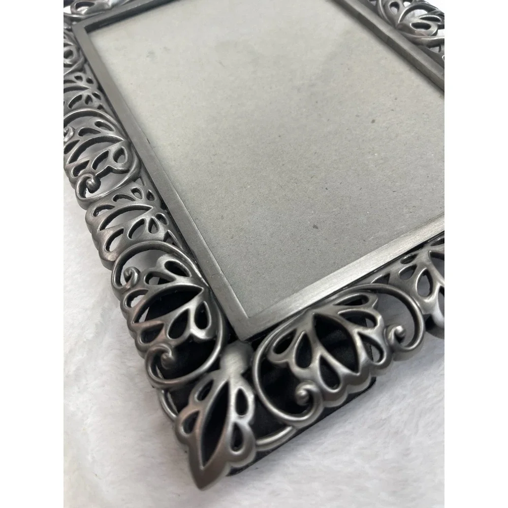Set of 2 Pewter Tone Filigree Metal Photo Frames Ornate Scroll 5x7 4x6